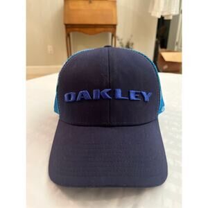 Oakley Silicon Bark Trucker Hat Navy Blue Camo Mesh Back Snapback Logo Cap OSFA